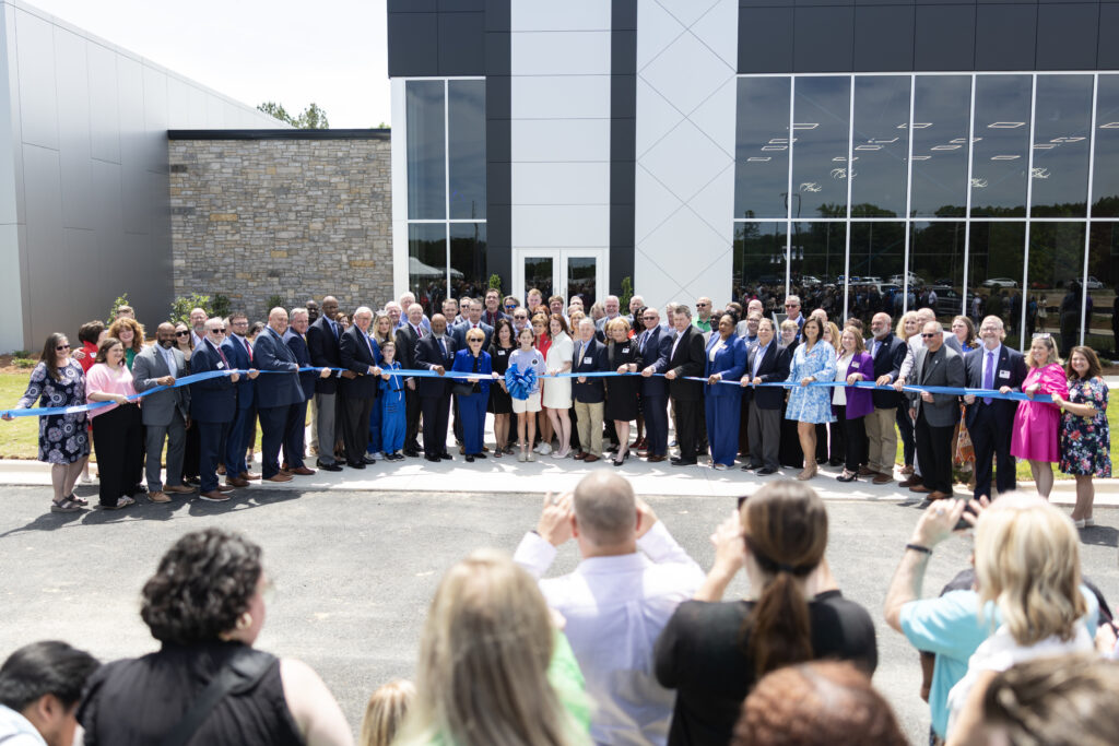 New Challenger Learning Center opens in Rainbow City