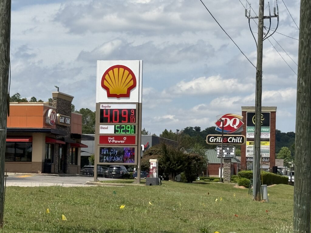 Alabama ranks 7th least expensive gas market ahead of Labor Day weekend