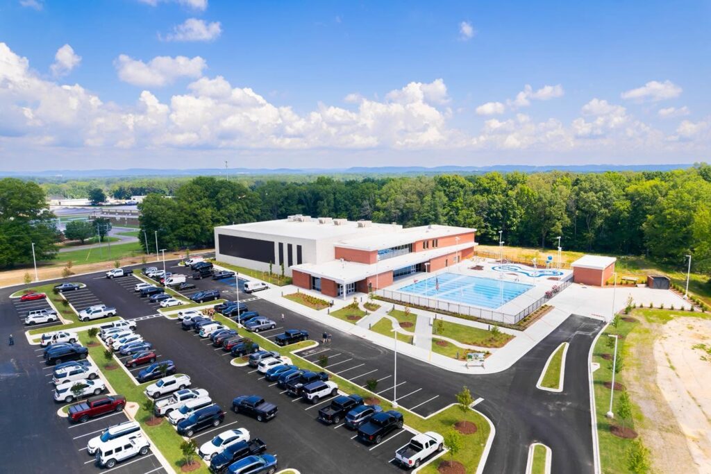 New M recreation center opens in Rainbow City