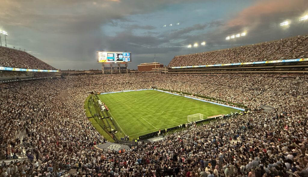 Lionel Messi shines as Auburn hosts record crowd for soccer game in Alabama Lionel Messi shines as Auburn hosts record crowd for soccer game in Alabama