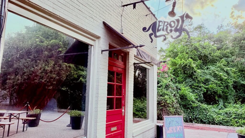 Montgomery Bar Named Among Best In The Country By Usa Today