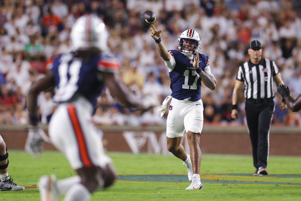 Where Alabama + Auburn rank among most expensive NIL rosters in SEC