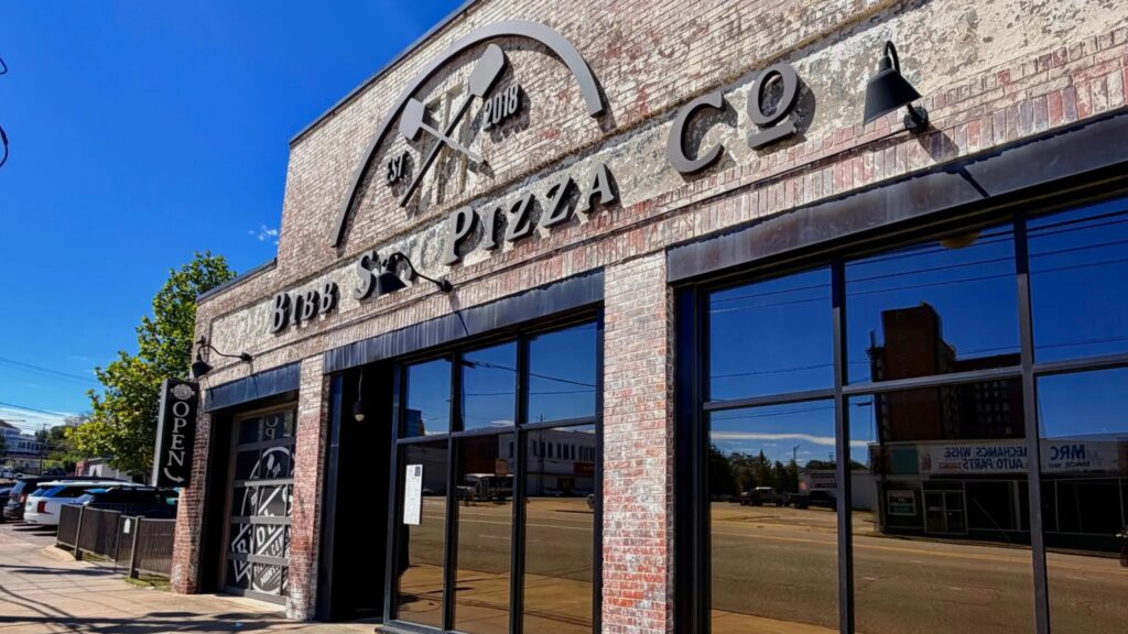 Alabama pizza restaurant named among best in the country Alabama pizza restaurant named among best in the country